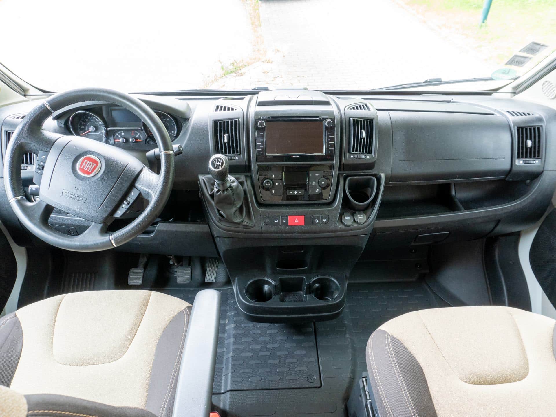 Eura-Mobil-AO-650-HB--2019-Camperkaufentv-DSC08979